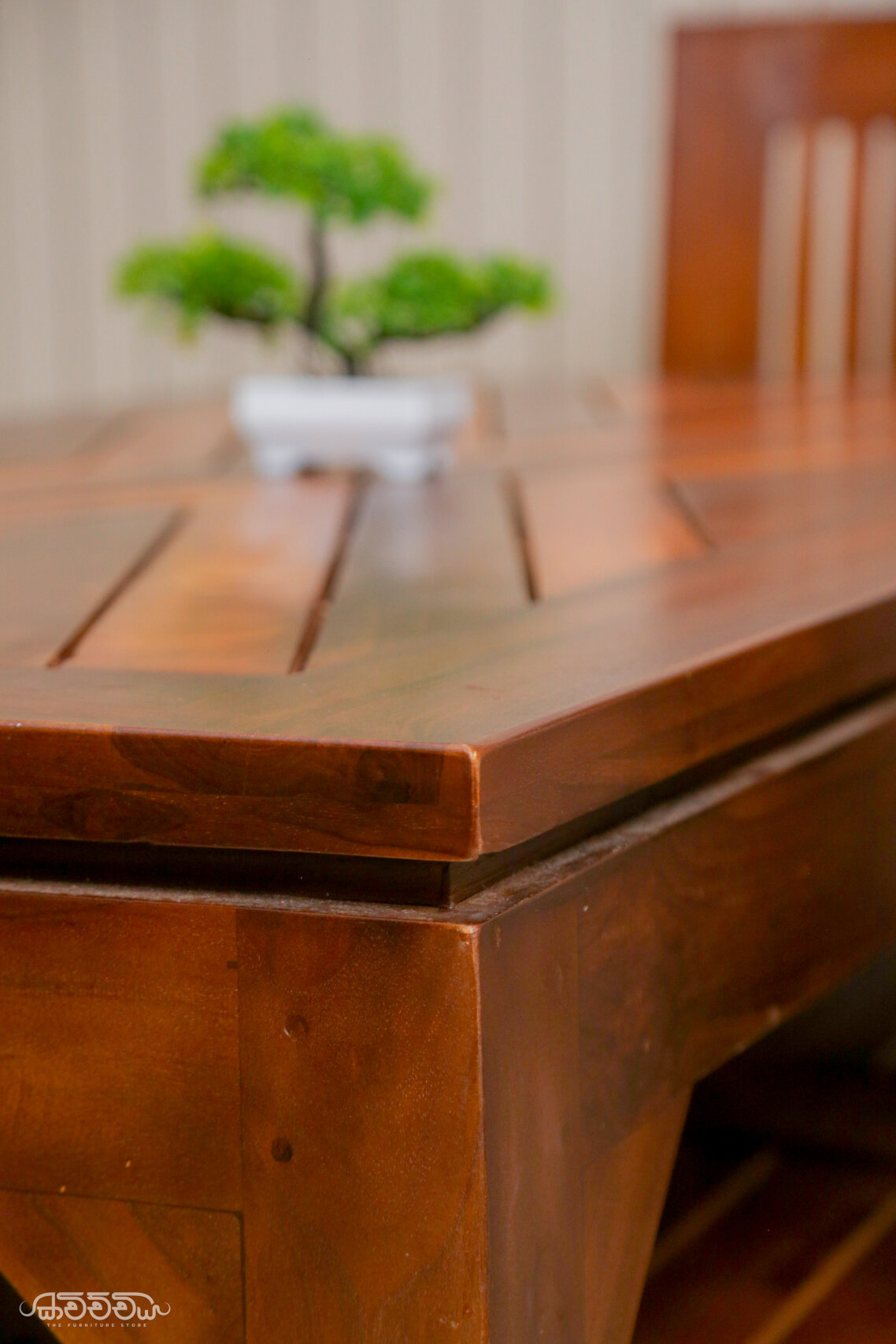 DT7 - Table Arrow - Kavichchiya Furniture